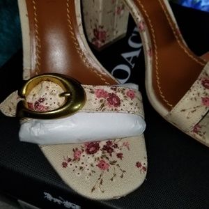 NWT Coach Chunky Heels
